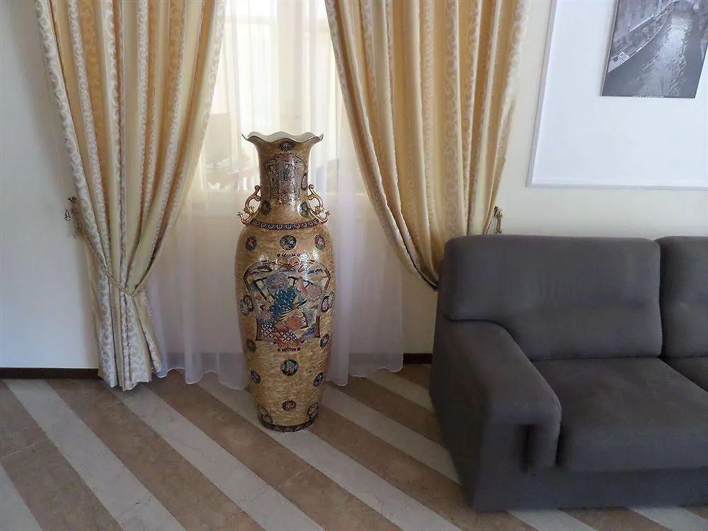 ***  Hotel Astoria Desenzano del Garda Italia